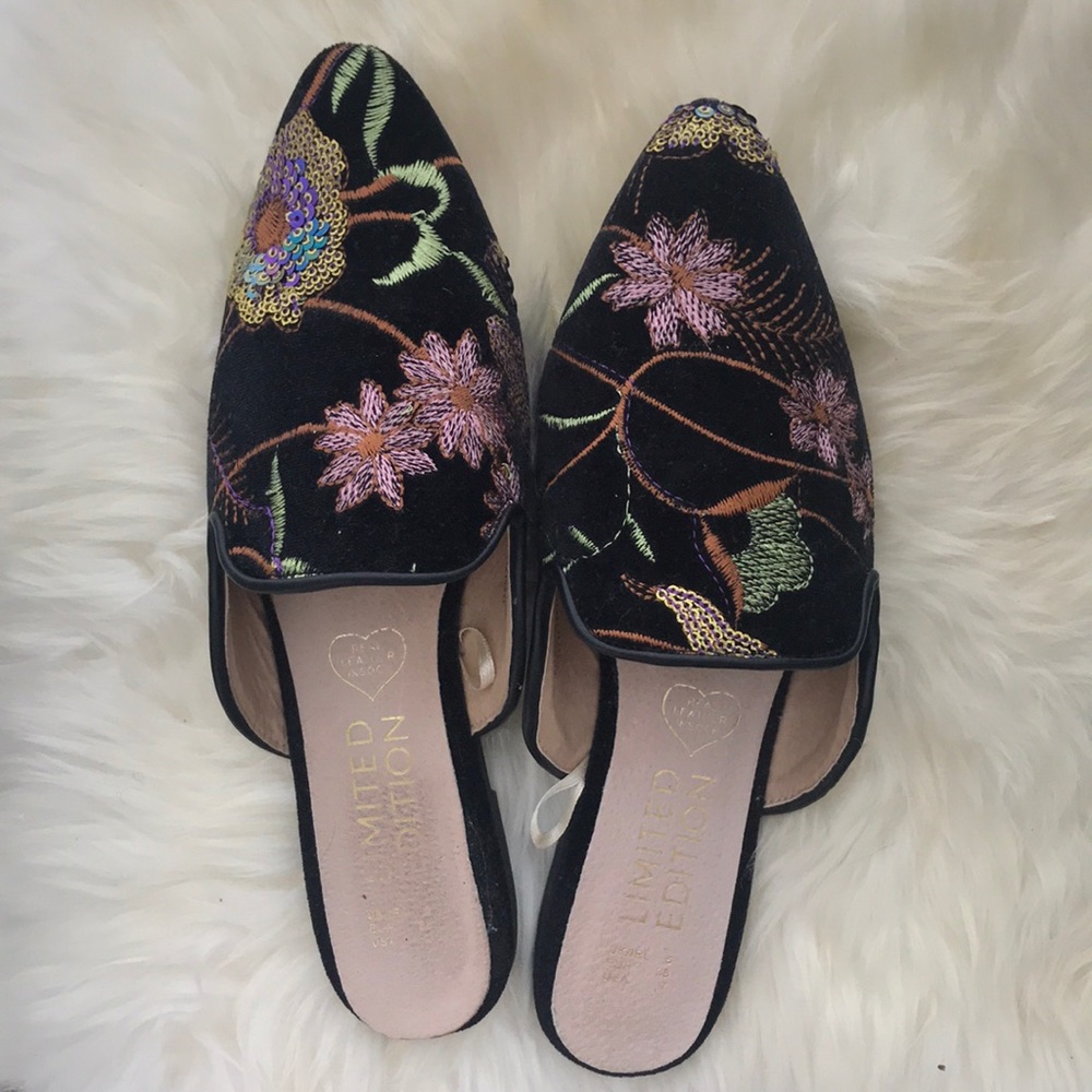 Black Floral Embroidered Loafers